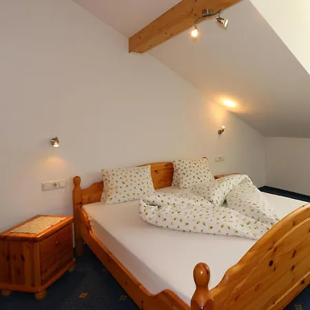 Lägenhet In Zugspitz Arena Near Cycle Path Bichlbach