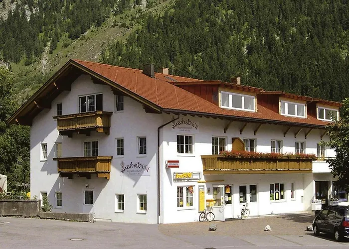 In Zugspitz Arena Near Cycle Path Apartamento Bichlbach